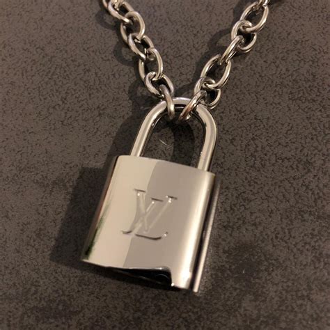 louis vuitton schloss kette